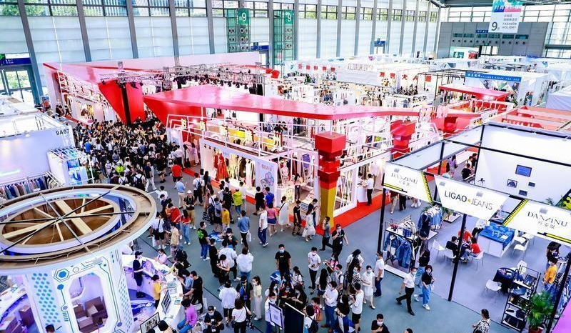 深圳商務(wù)局:深圳會(huì)展加快展覽行業(yè)發(fā)展復(fù)蘇進(jìn)度 展會(huì)新聞 第1張-聯(lián)拓創(chuàng)意 深圳商務(wù)局:深圳會(huì)展加快展覽行業(yè)發(fā)展復(fù)蘇進(jìn)度 展會(huì)新聞 第1張